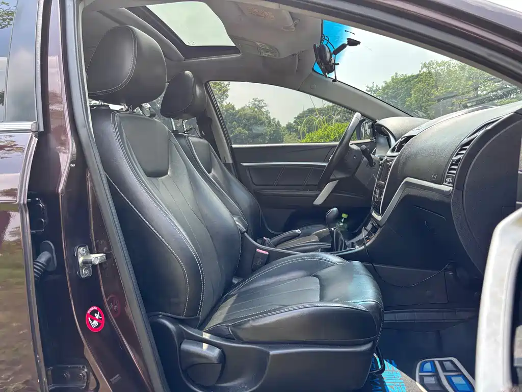 Geely Emgrand — миниатюра 12