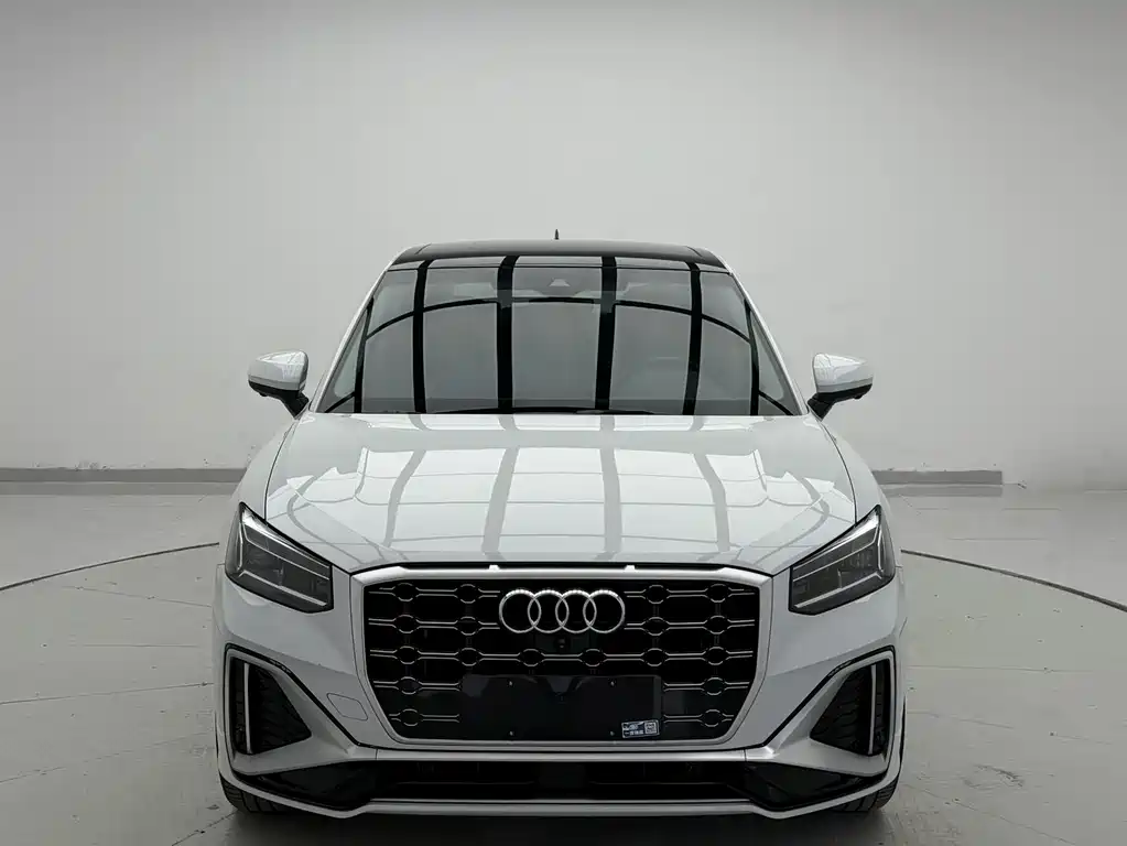 Audi Q2L 35 TFSI Fashion Dynamic Type, фото 4