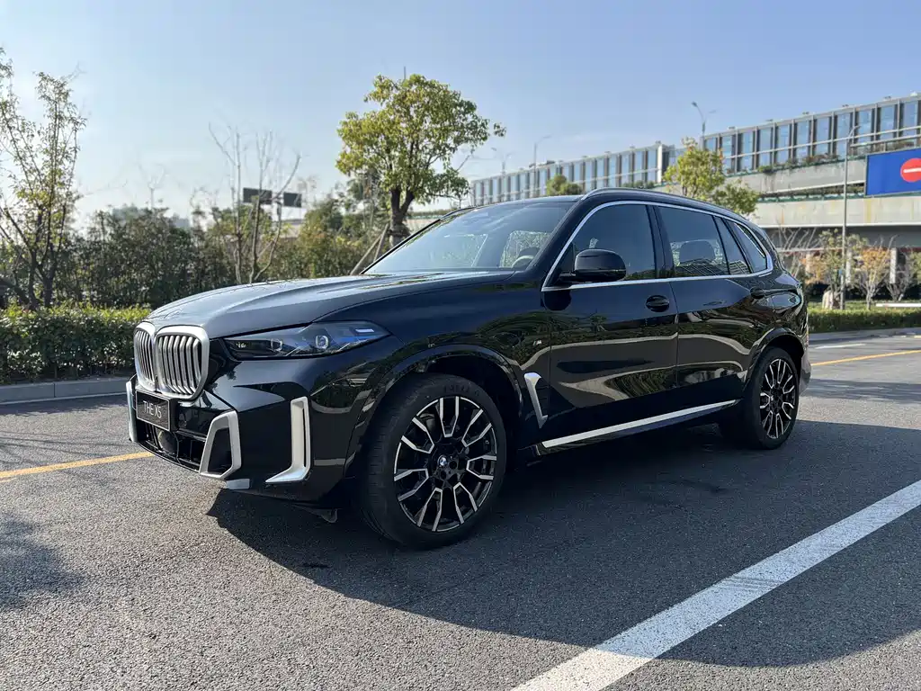 BMW X5 2023 xDrive 40Li M Sport