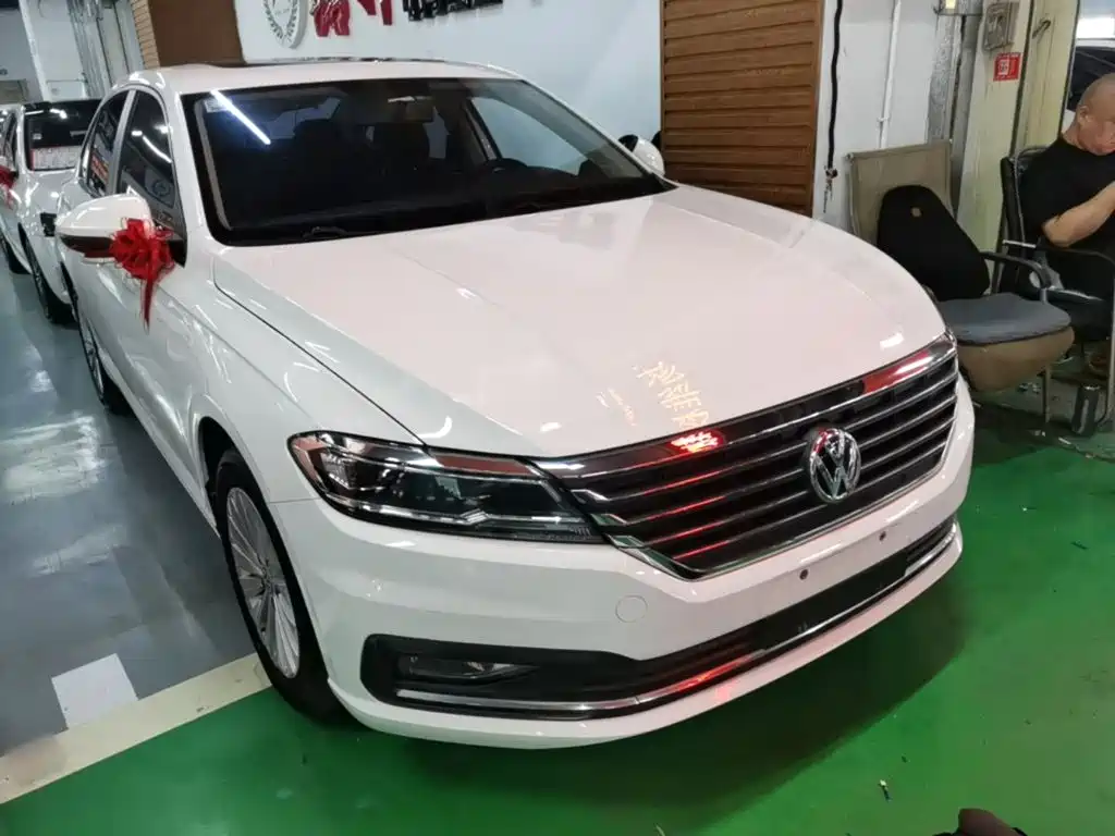 Volkswagen Lavida — миниатюра 4