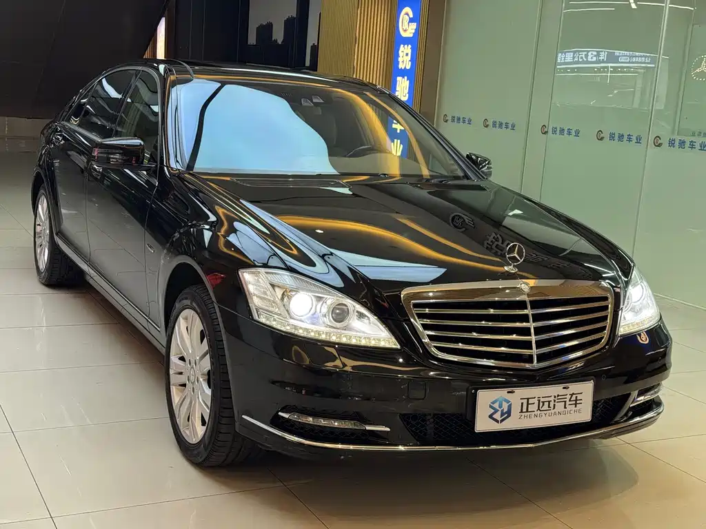 Mercedes-Benz S-Class — миниатюра 3
