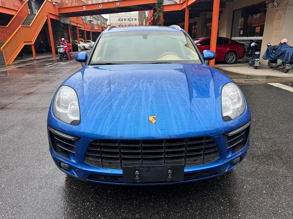 Porsche Macan — миниатюра 2