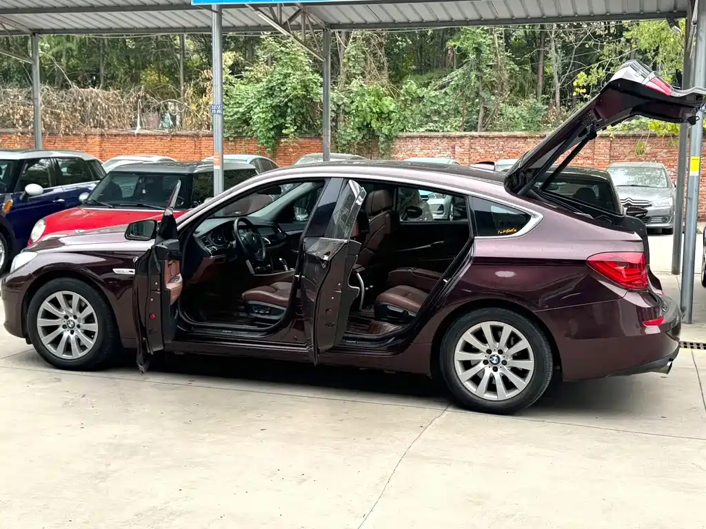 BMW 5 Series GT — миниатюра 3