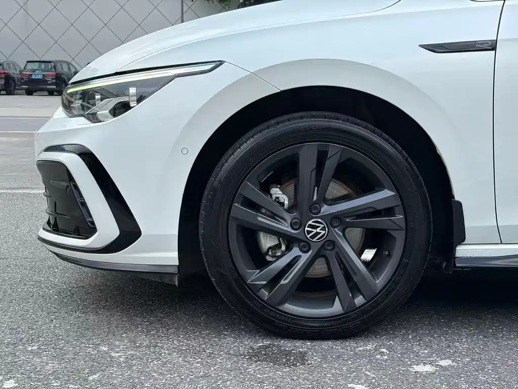 Volkswagen Golf — миниатюра 5