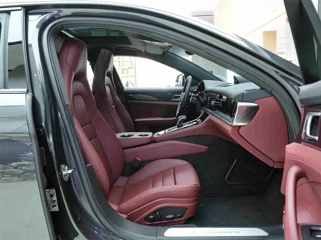 Porsche Panamera — миниатюра 12