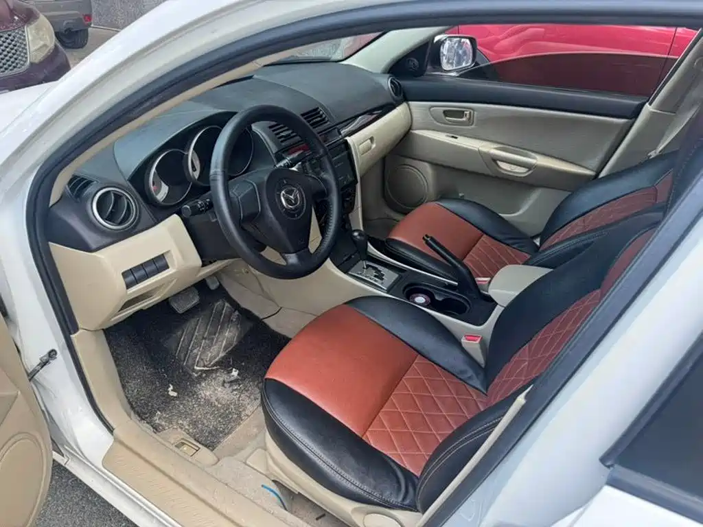 Mazda 3 — миниатюра 4