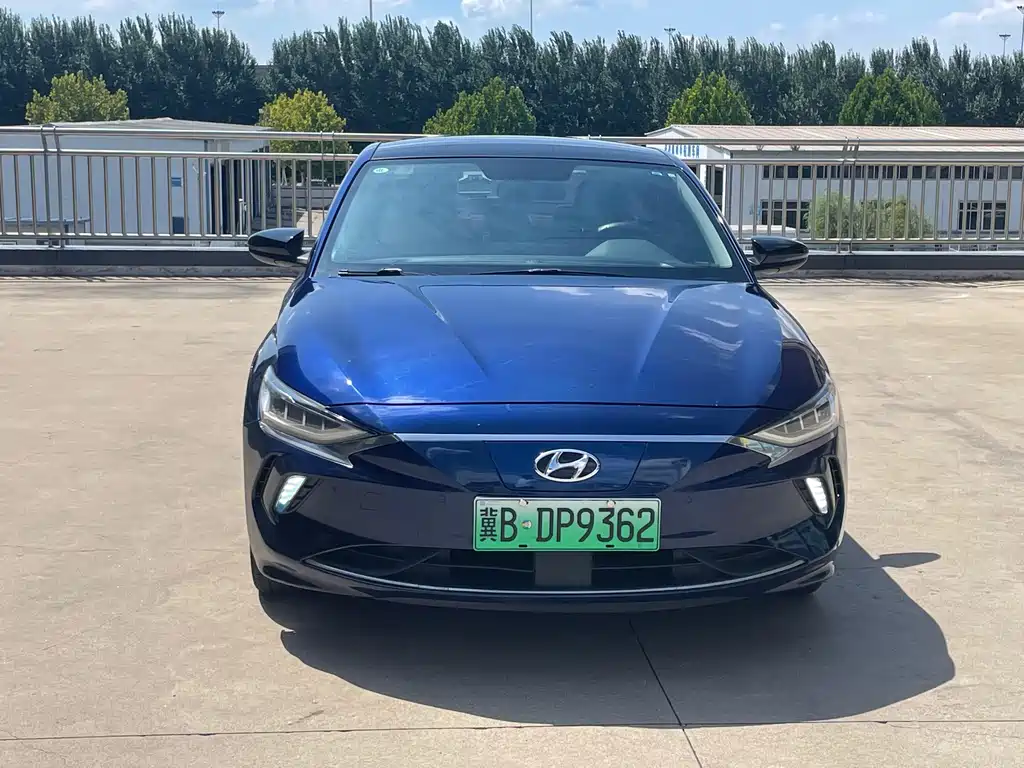 Hyundai Fista EV — миниатюра 2