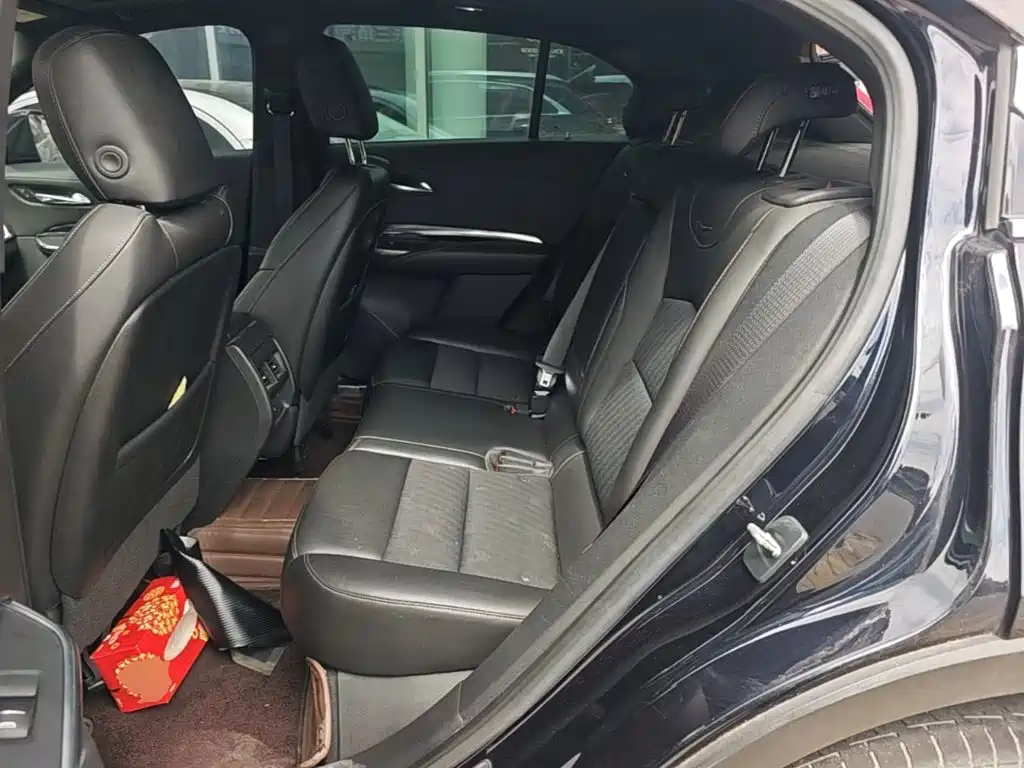 Cadillac XT4 — миниатюра 17