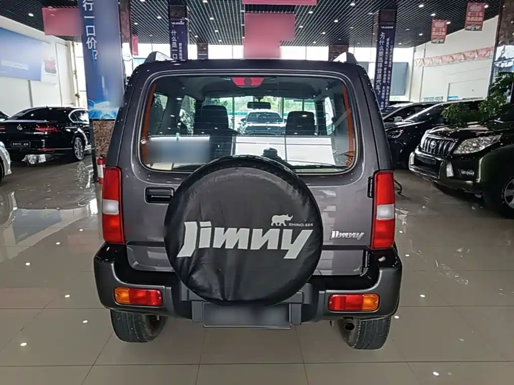 Suzuki Jimny — миниатюра 6