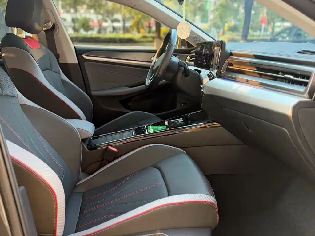 Volkswagen Lamando — миниатюра 13
