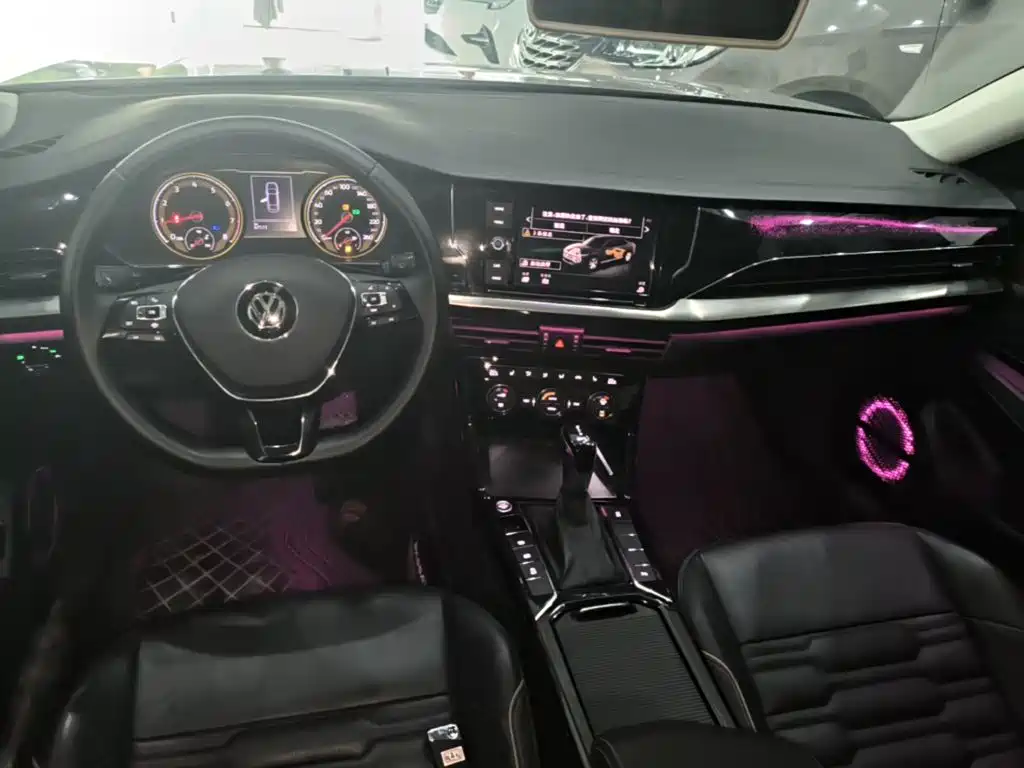 Volkswagen Passat — миниатюра 10