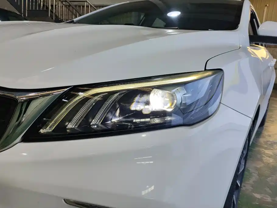 Geely Binrui — миниатюра 5