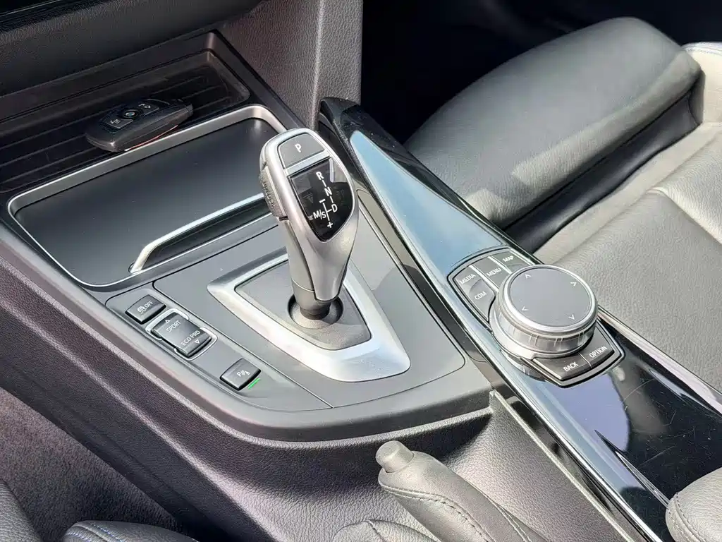 BMW 3 Series GT — миниатюра 13