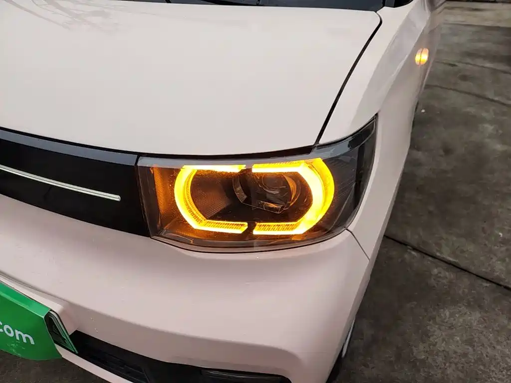 Wuling MINIEV — миниатюра 24