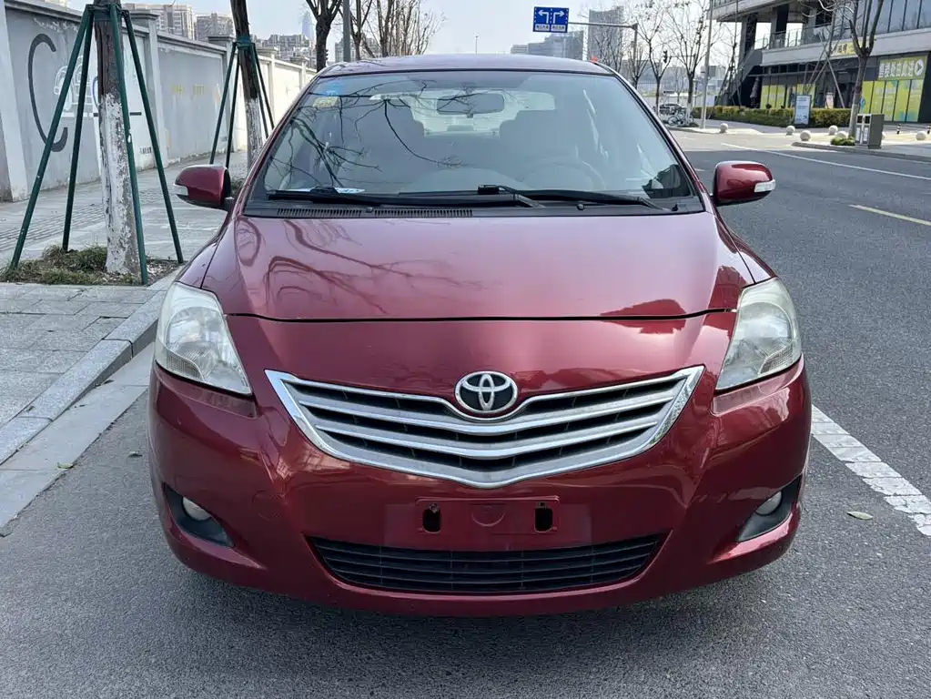 Toyota Vios 2010 1.6L GL-i AT