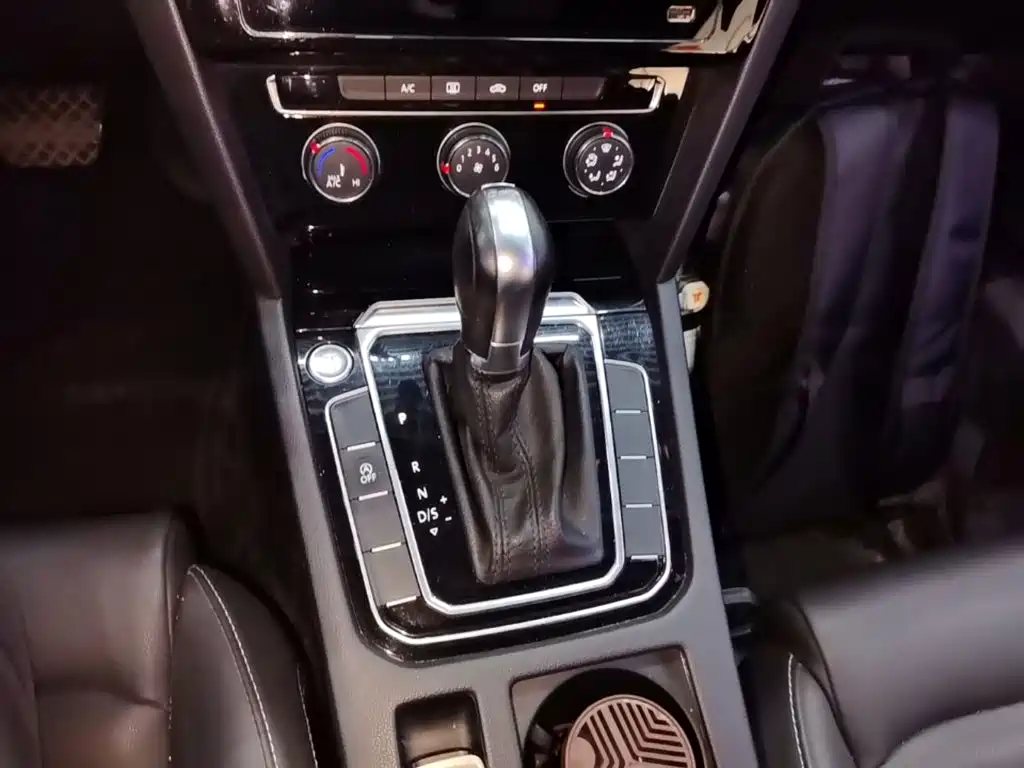 Volkswagen Magotan — миниатюра 14