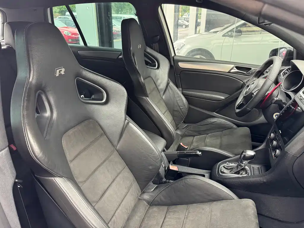 Volkswagen Golf (Import) — миниатюра 9