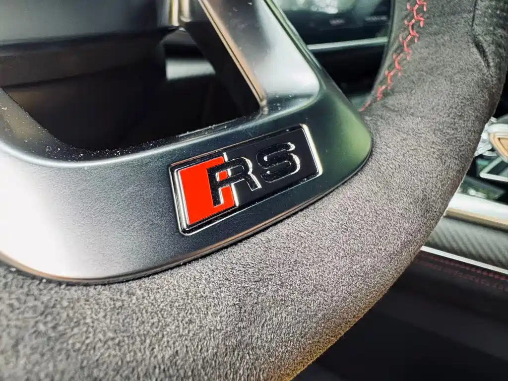 Audi RS Q8 — миниатюра 8