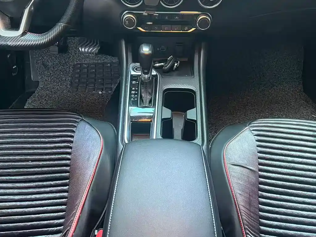 Nissan Sylphy — миниатюра 8