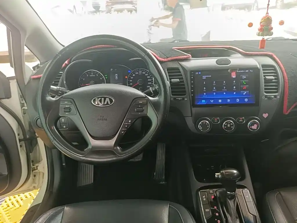 Kia K3 — миниатюра 10