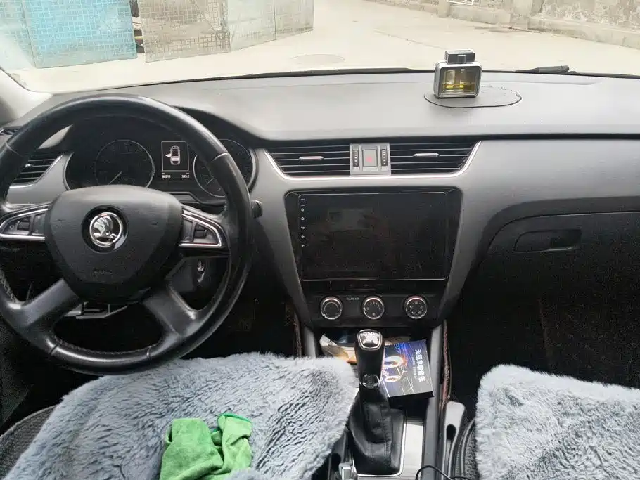 Skoda Octavia — миниатюра 12