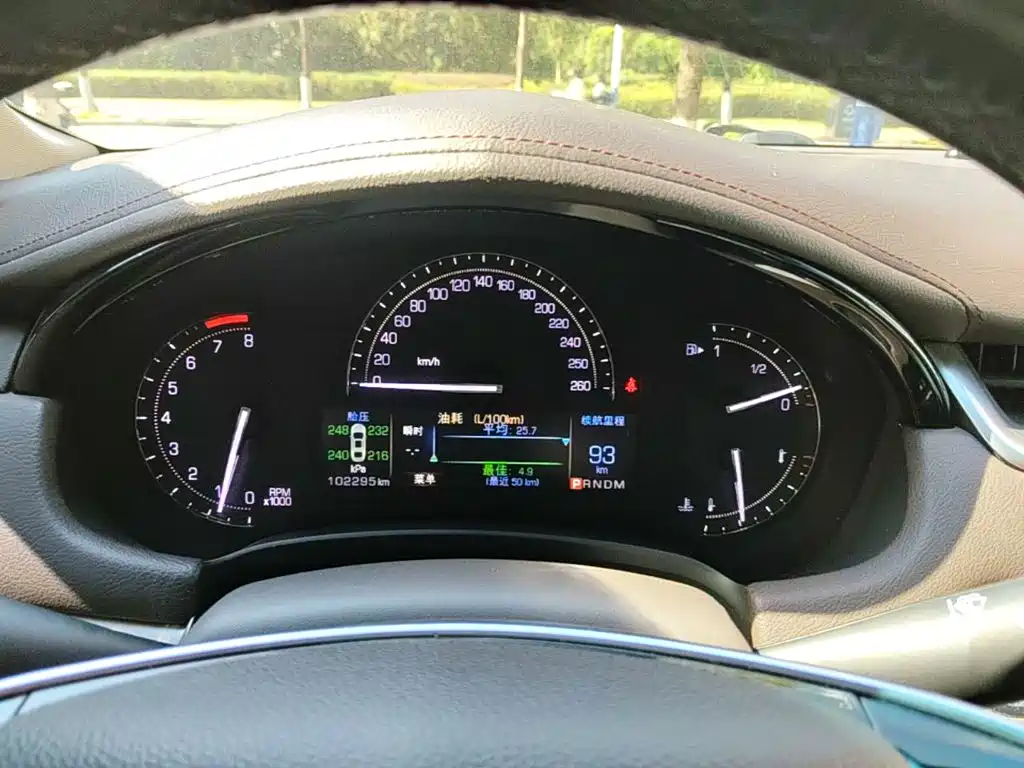 Cadillac XTS — миниатюра 12