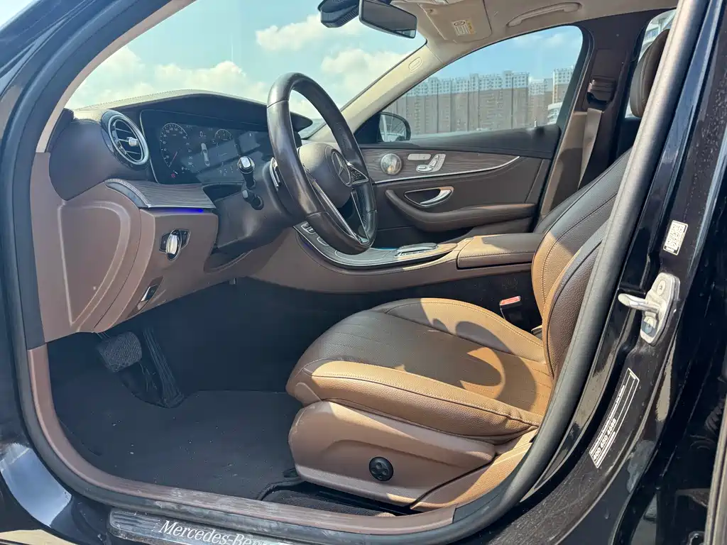 Mercedes-Benz E-Class E 2021 E 300 L Fashion