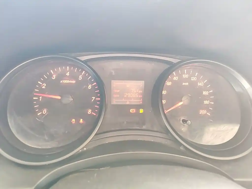Wuling Hongguang — миниатюра 12