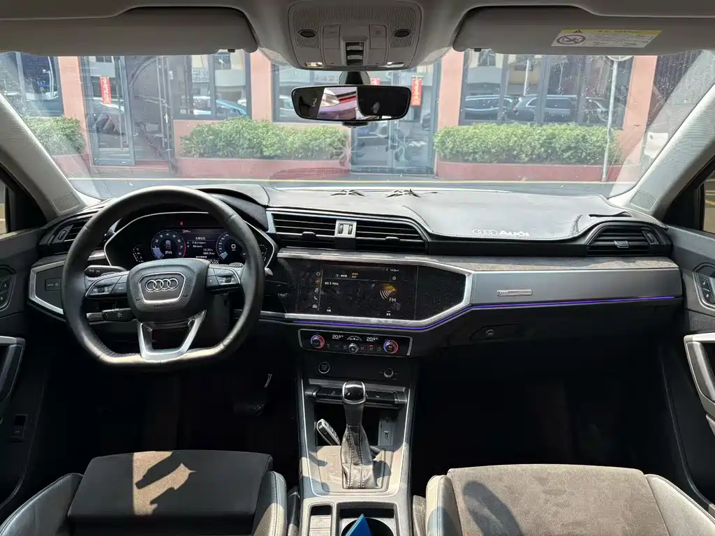 Audi Q3 — миниатюра 8