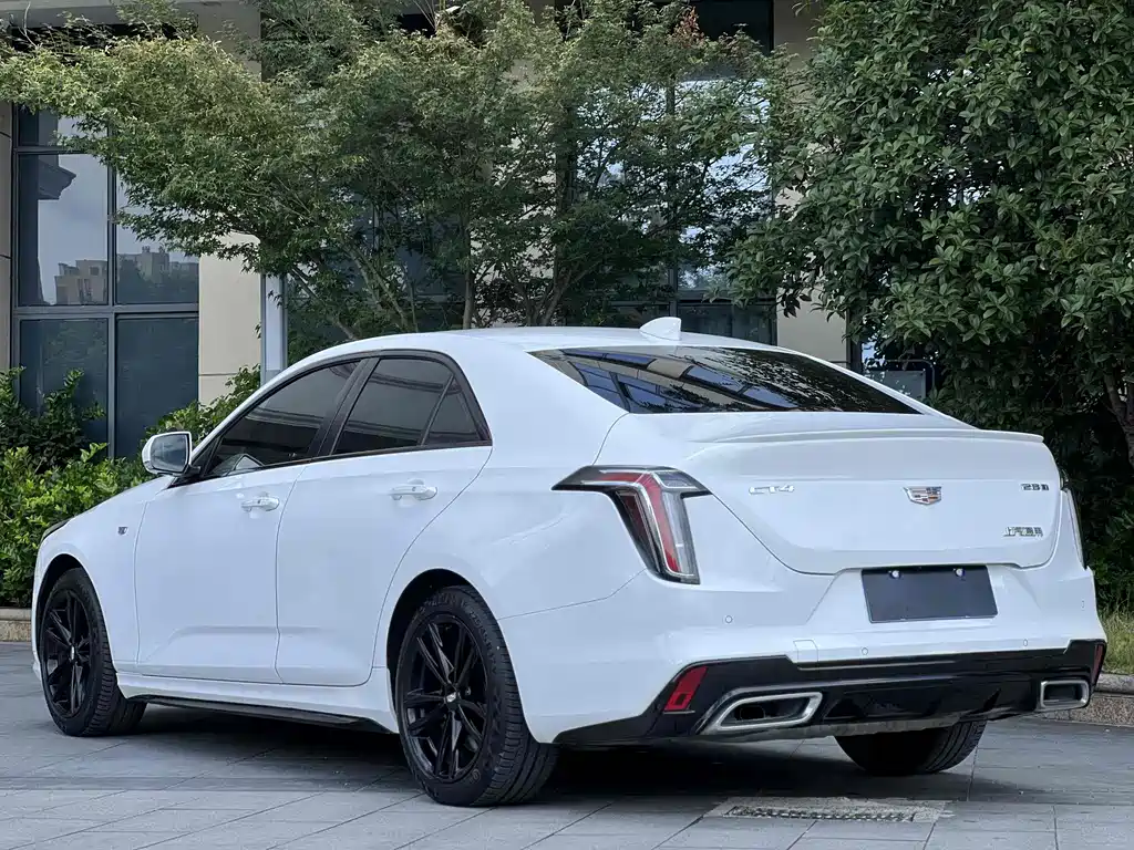 Cadillac CT4 — миниатюра 9