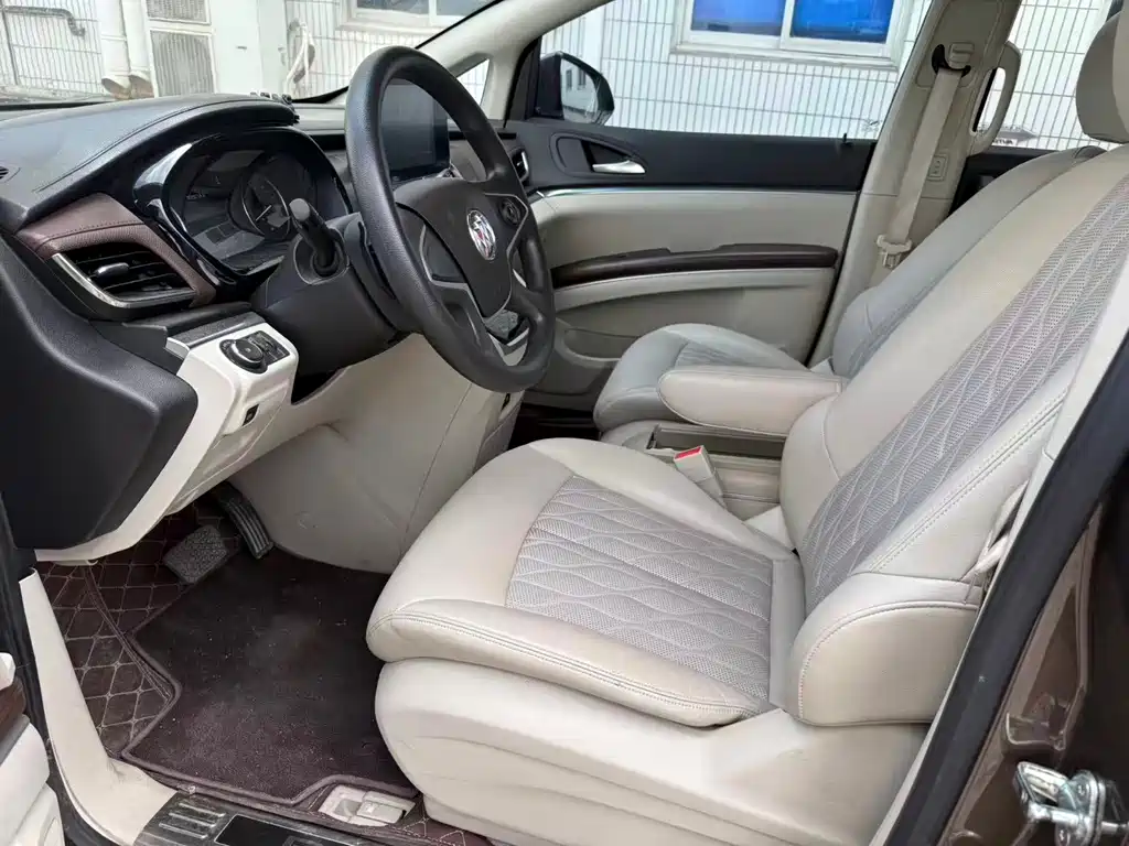 Buick GL8 — миниатюра 4