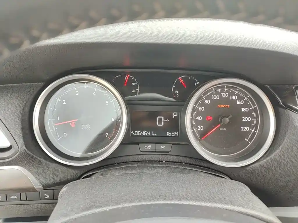 Peugeot 408 — миниатюра 12