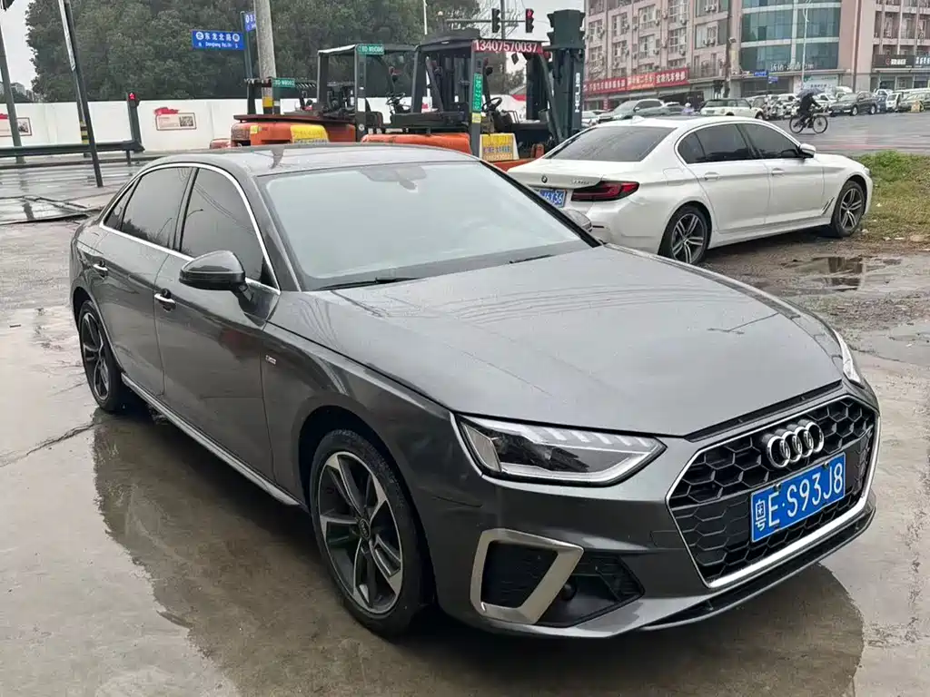 Audi A4L 2023