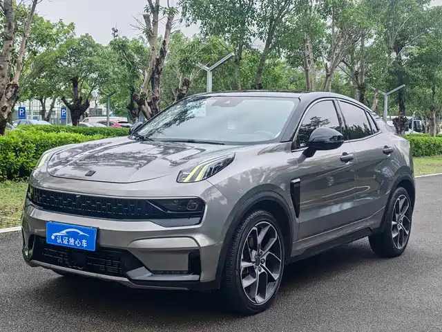 2021 Lynk & Co 05