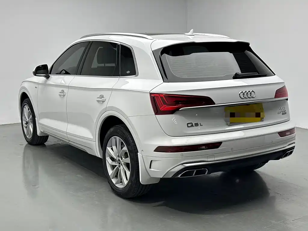 Audi Q5L — миниатюра 7