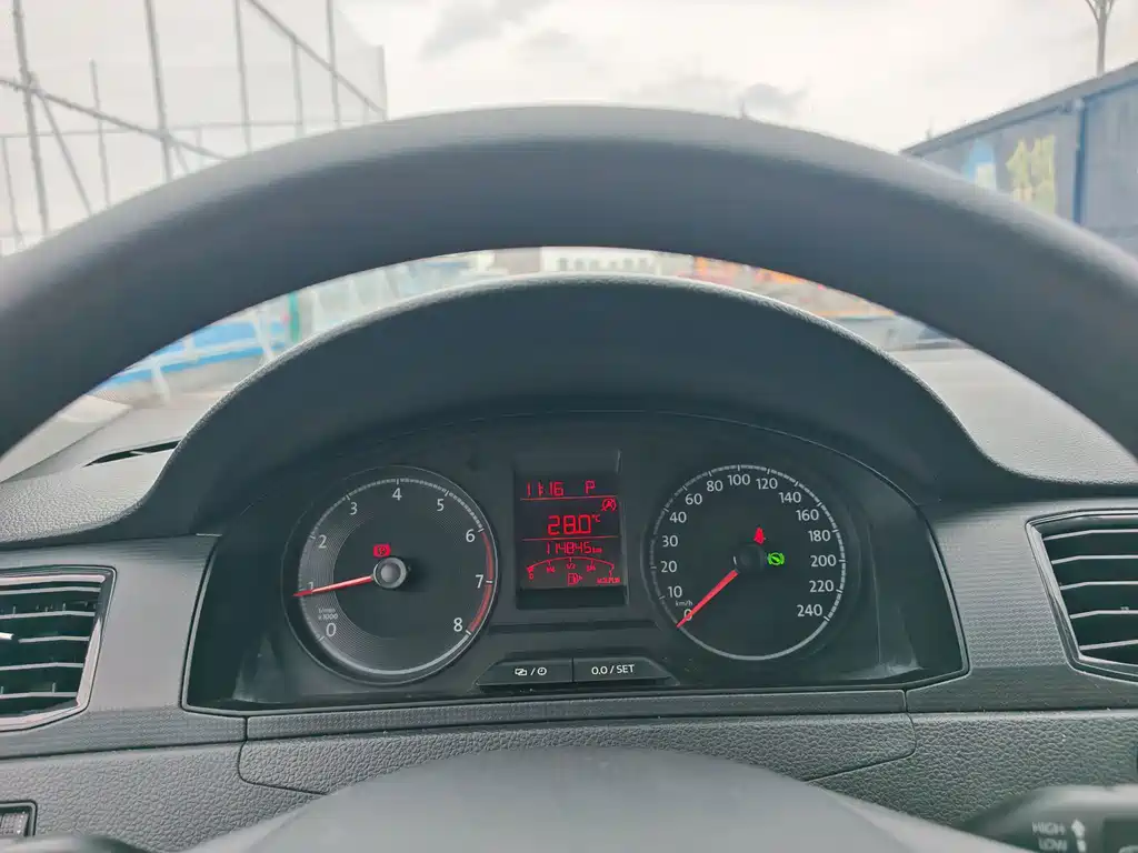 Volkswagen Santana — миниатюра 15