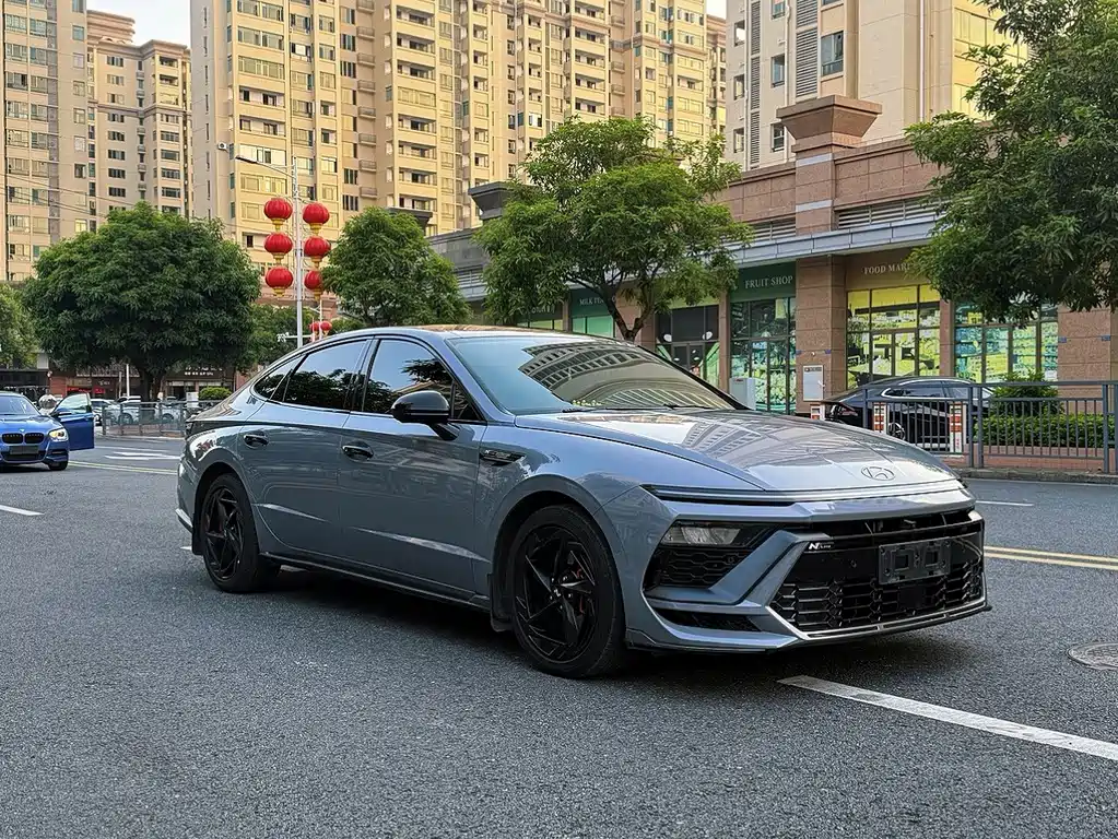 Hyundai Sonata — миниатюра 3