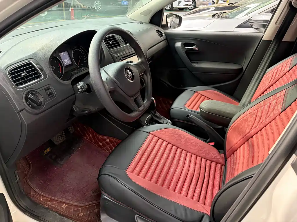 Volkswagen Polo — миниатюра 4
