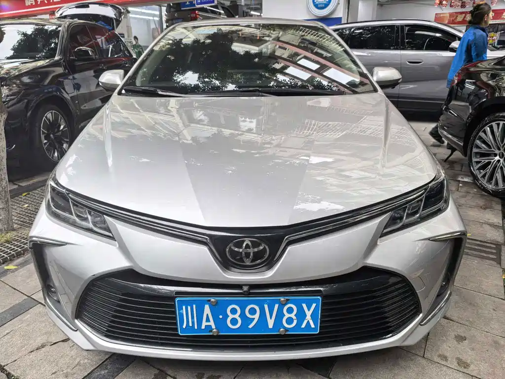 Toyota Corolla — миниатюра 8
