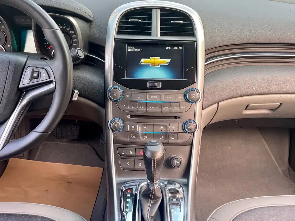 Chevrolet Malibu — миниатюра 16