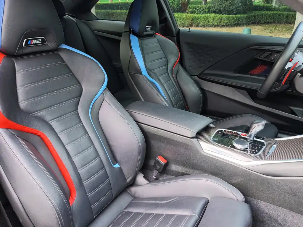 BMW M2 — миниатюра 10