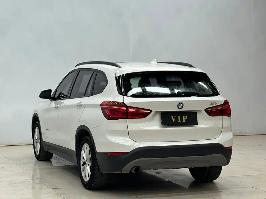 BMW X1 — миниатюра 7