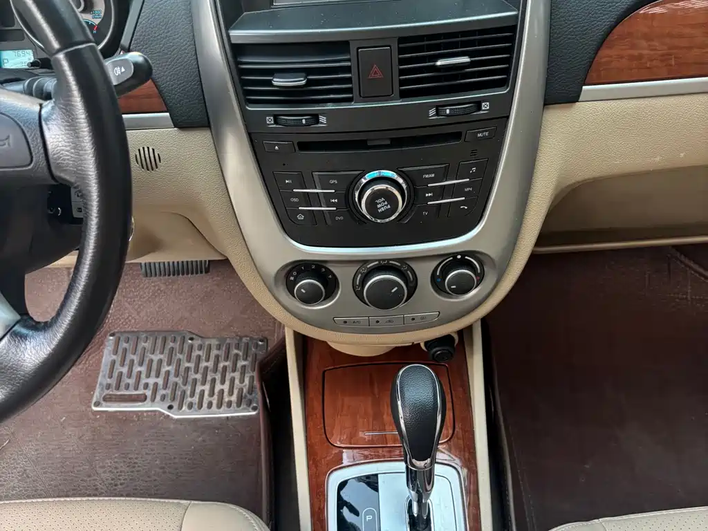 Buick Excelle — миниатюра 14