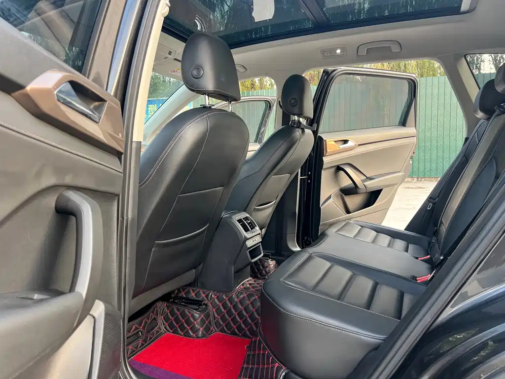 Volkswagen Tharu — миниатюра 11