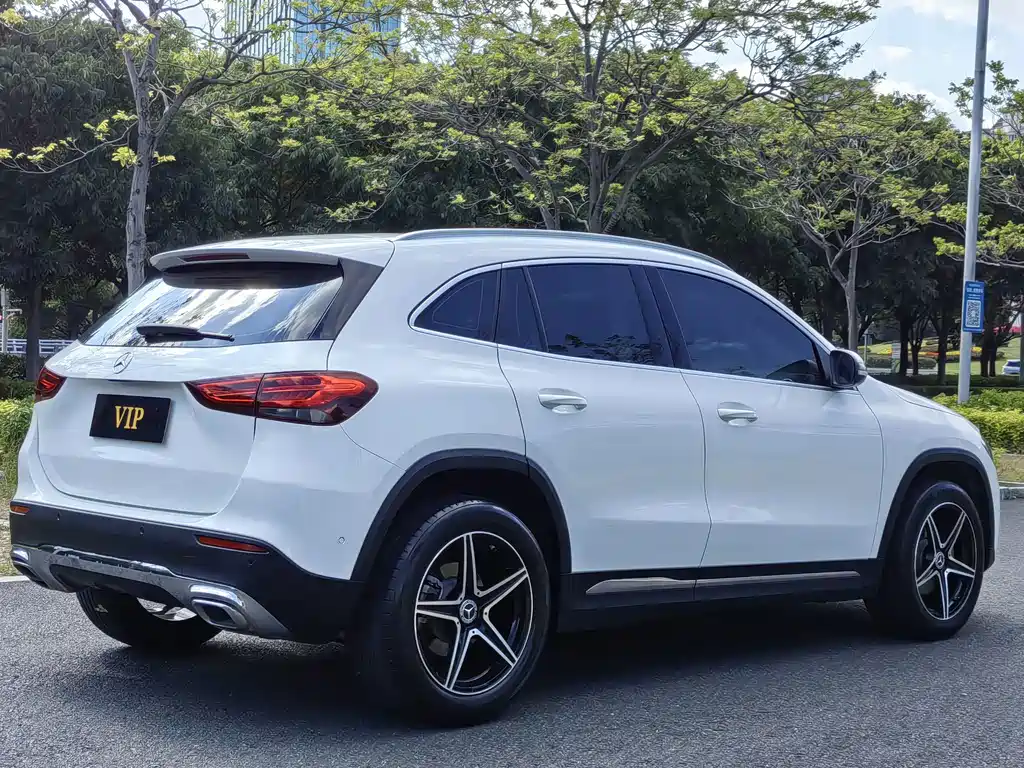 Mercedes-Benz GLA — миниатюра 5