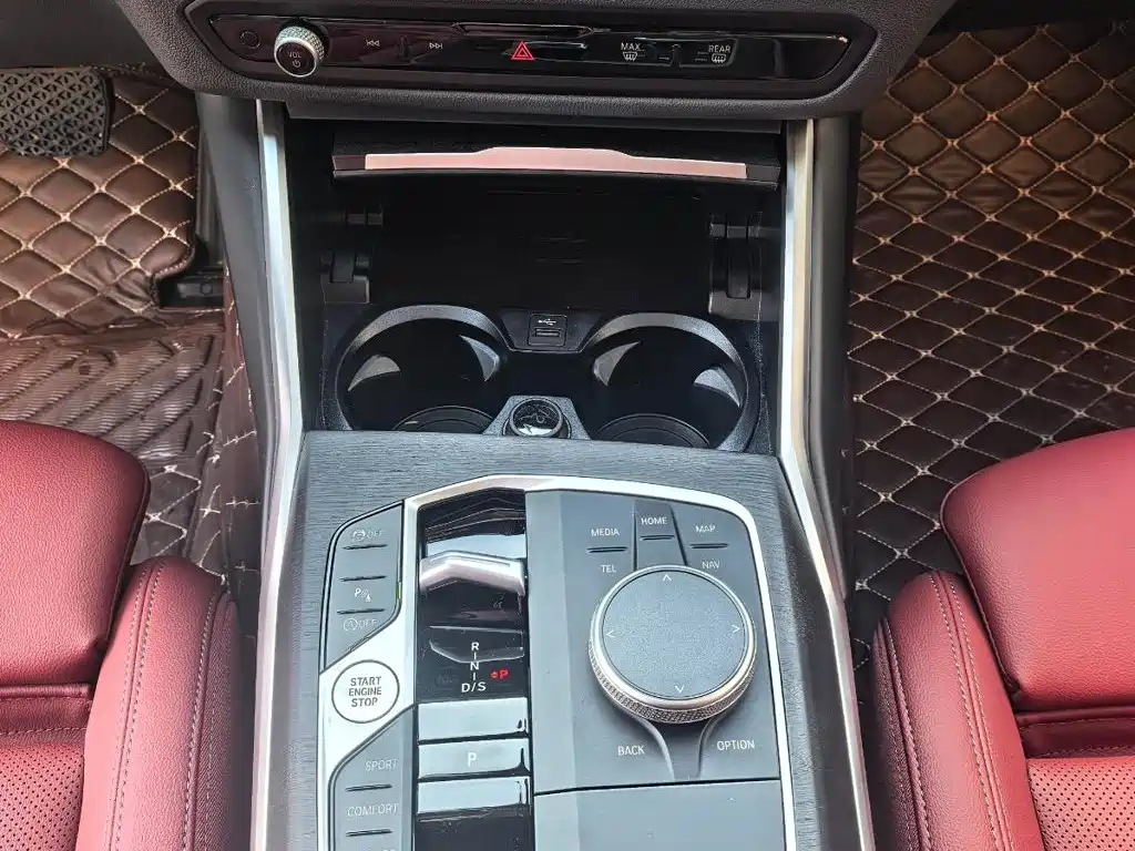BMW 3 Series — миниатюра 11