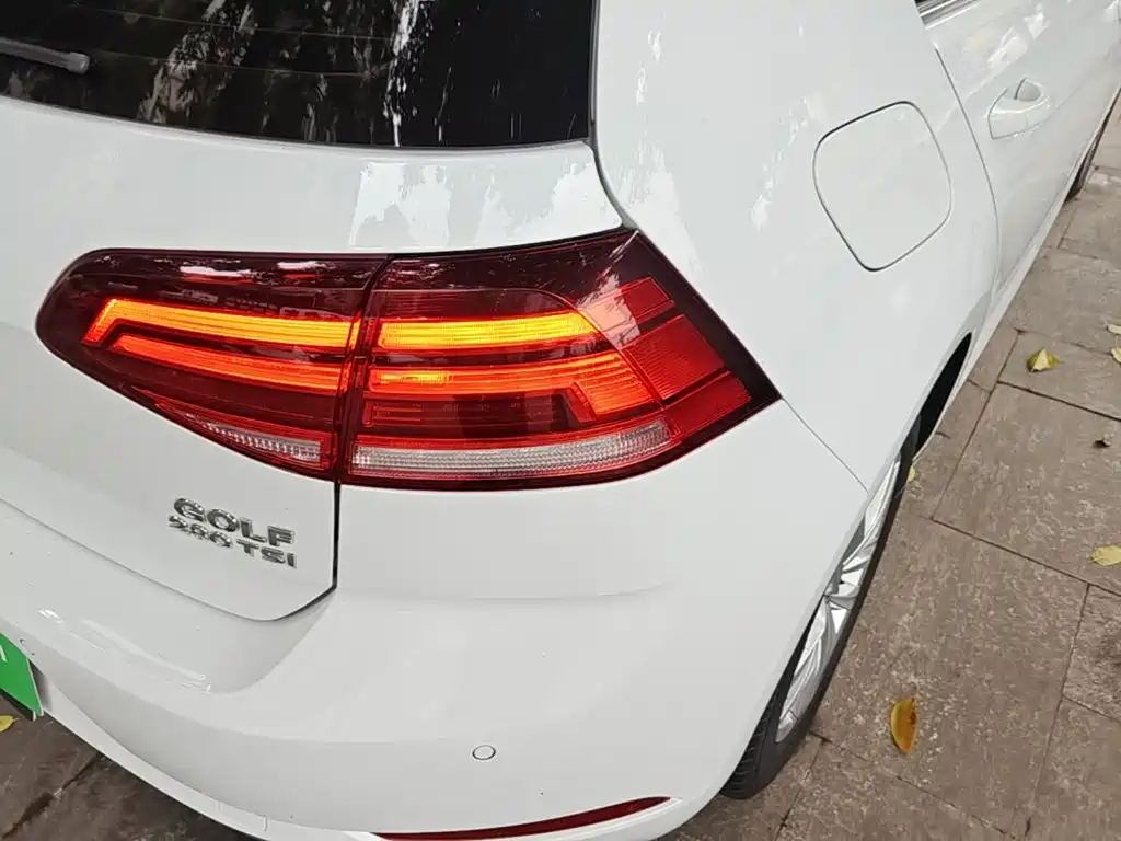 Volkswagen Golf — миниатюра 8
