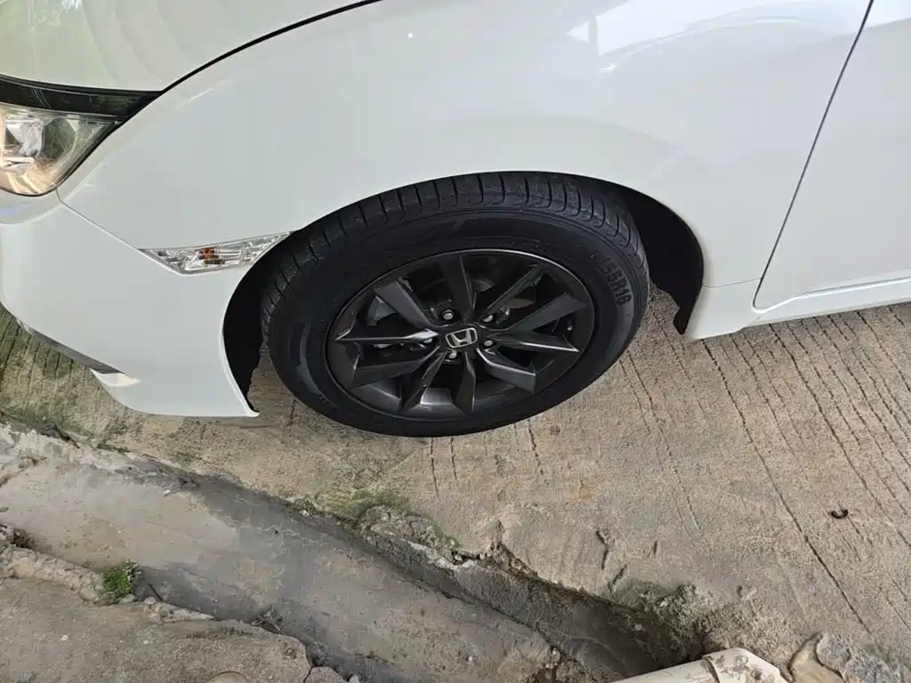 Honda Civic — миниатюра 23