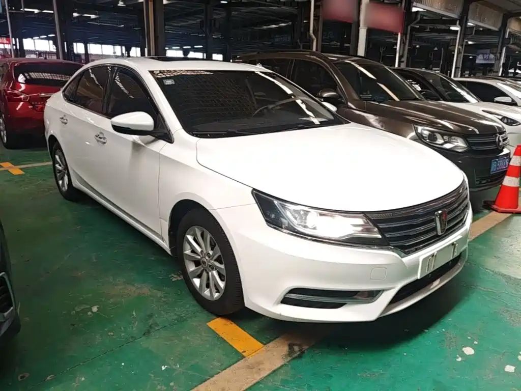 Roewe i6 Classic — миниатюра 4
