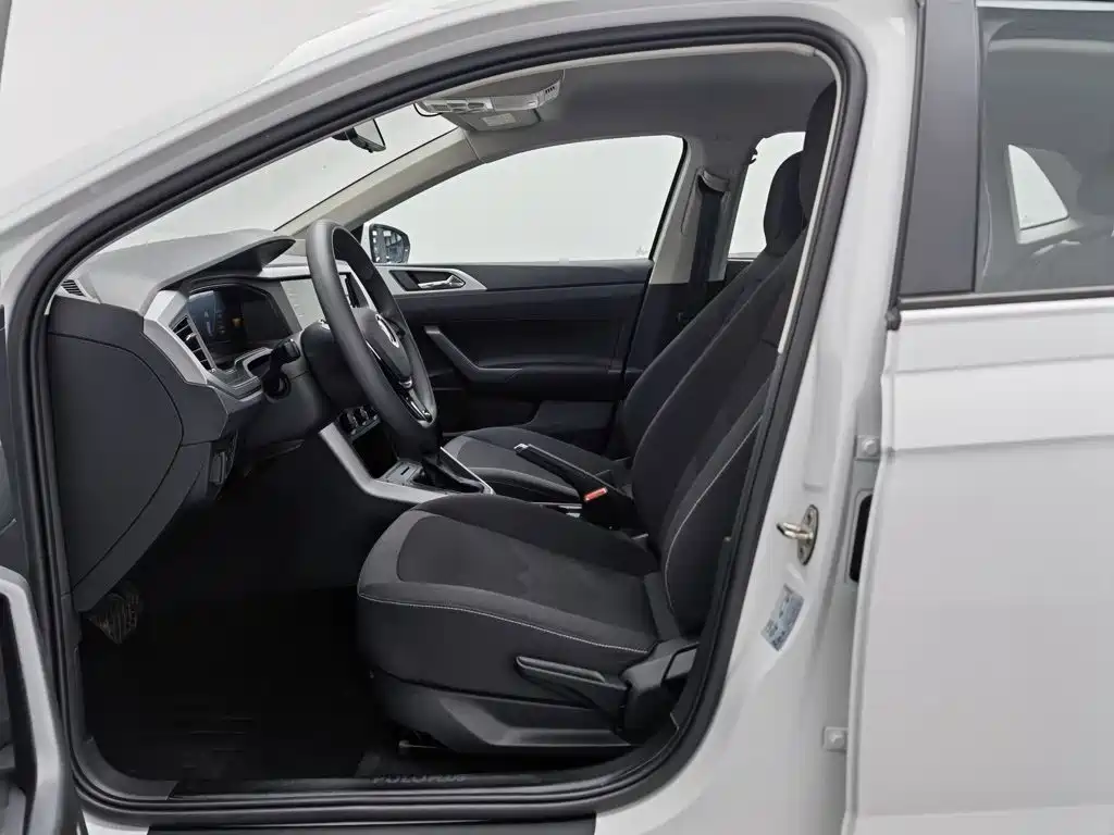 Volkswagen Polo — миниатюра 10